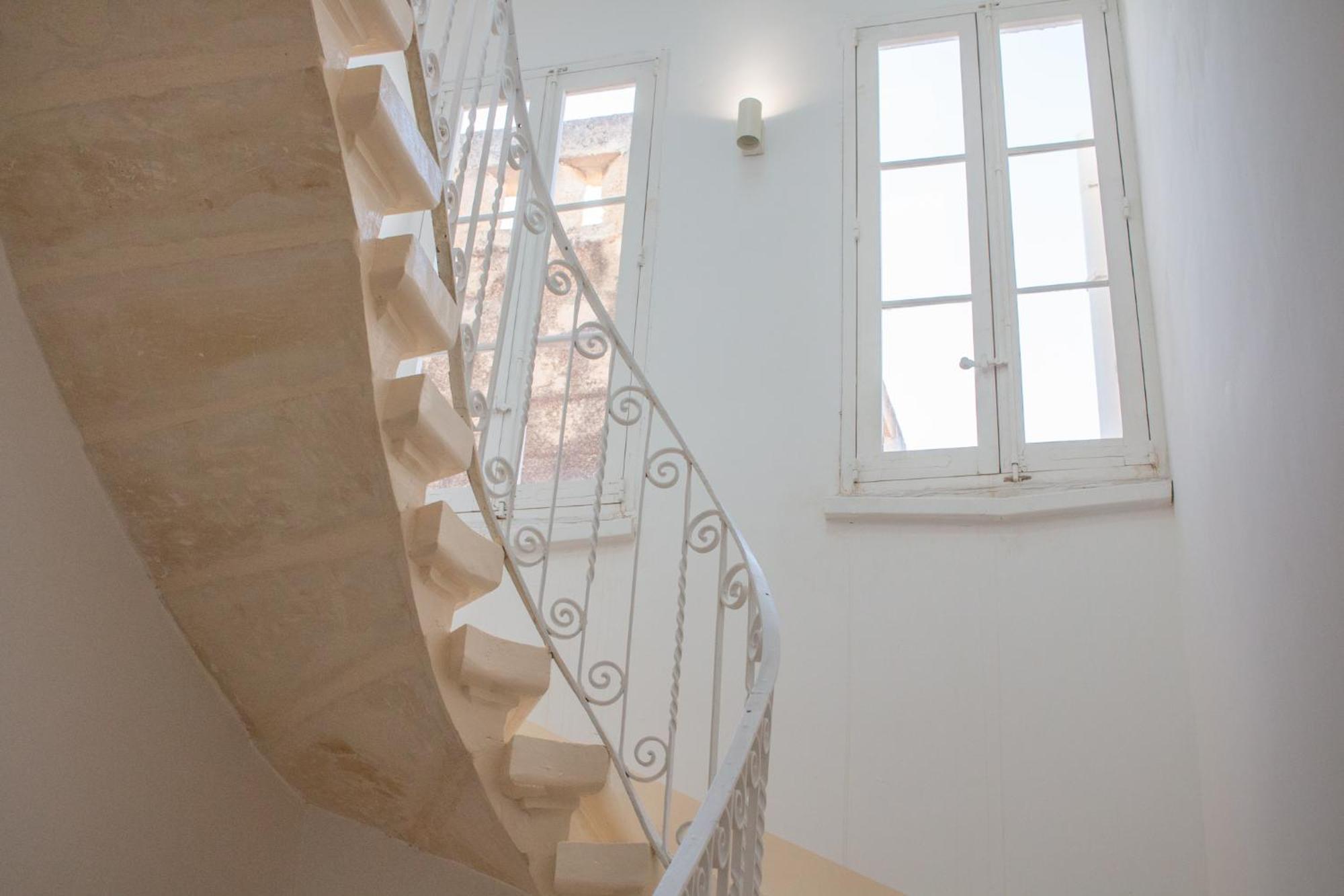 15 Main Gate Aparthotel Биргу Екстериор снимка
