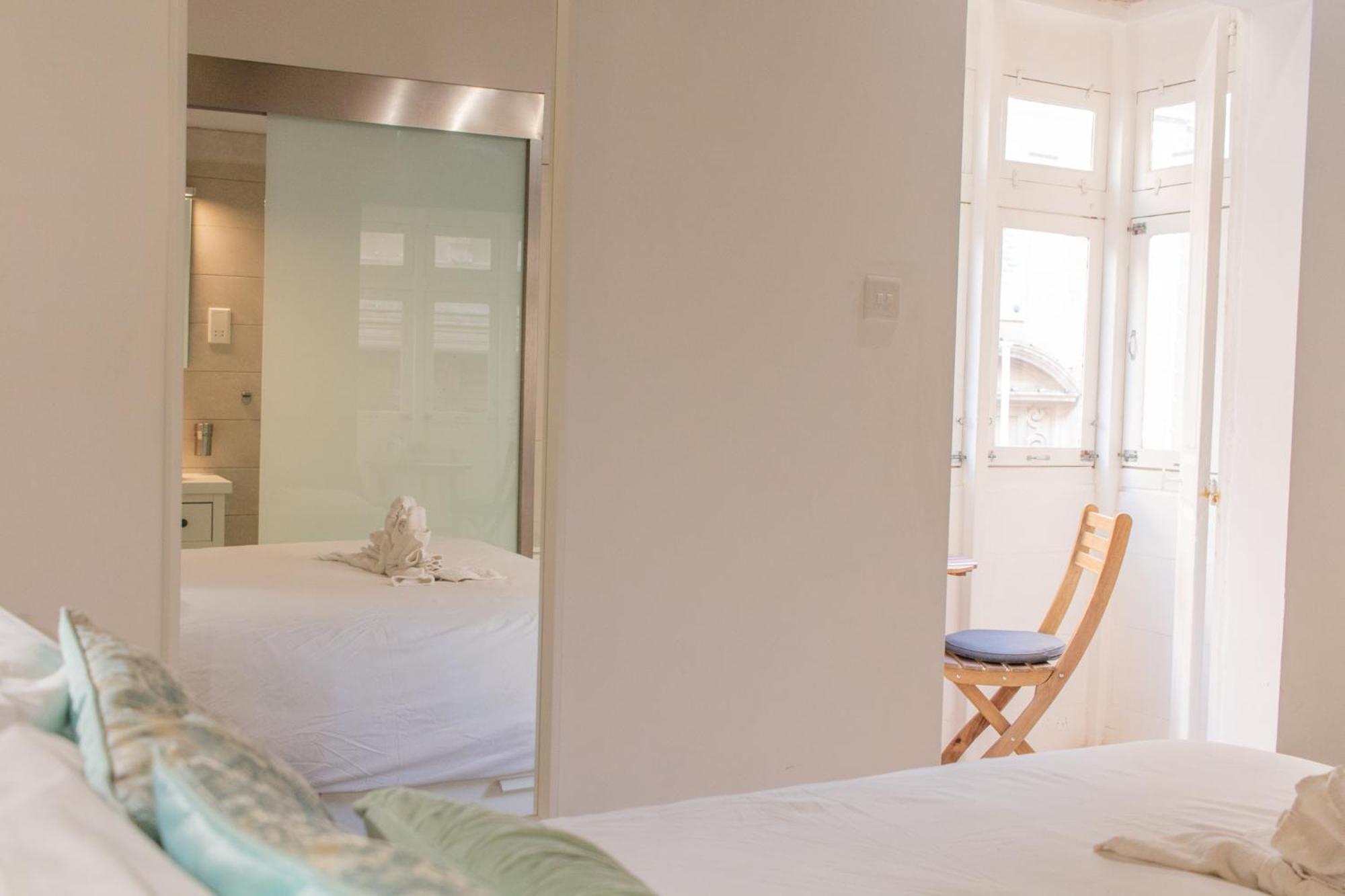 15 Main Gate Aparthotel Биргу Екстериор снимка